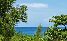 Sea Breezes At Siena Gardens